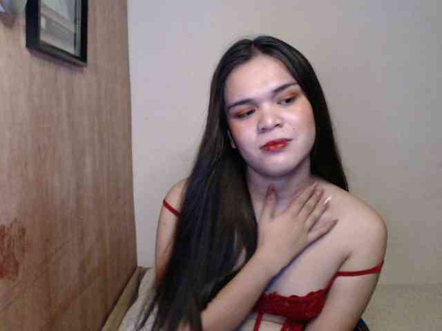 April08-1 Sex Cam Show