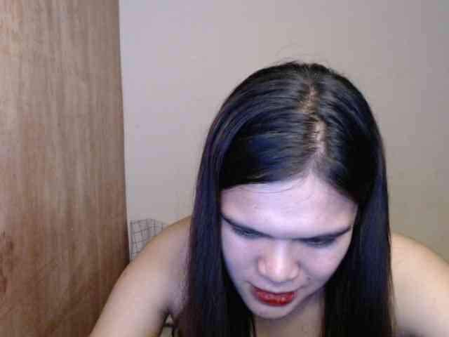 April08-1 Sex Cam Show