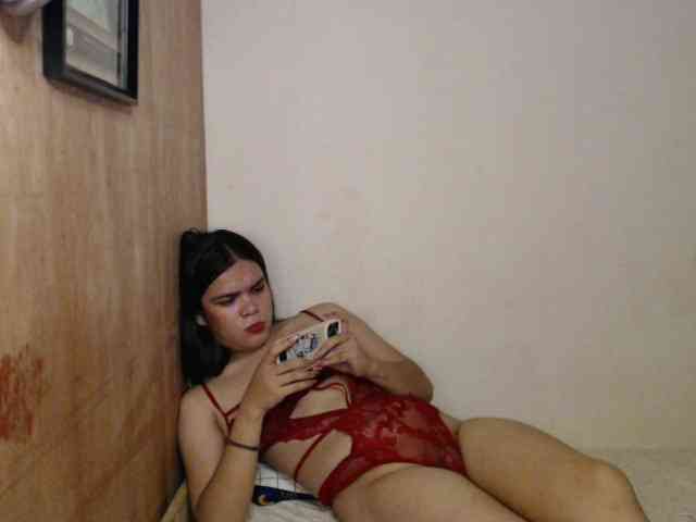 April08-1 Sex Cam Show