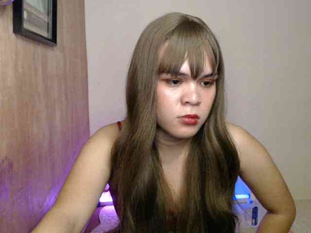 April08-1 Sex Cam Show