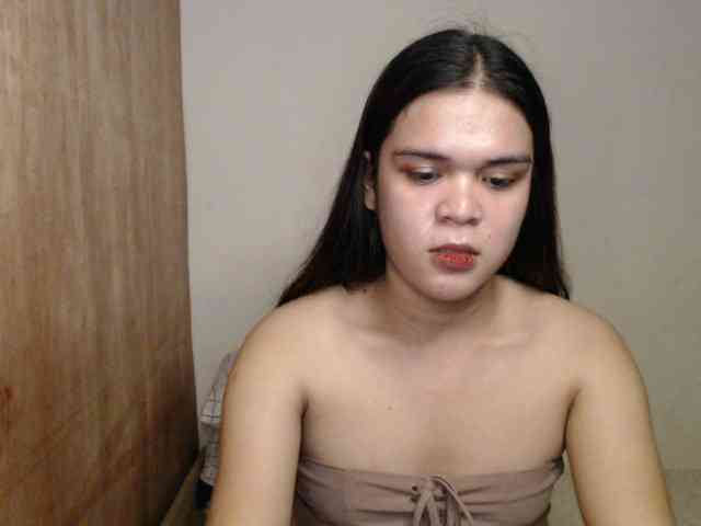 April08-1 Sex Cam Show