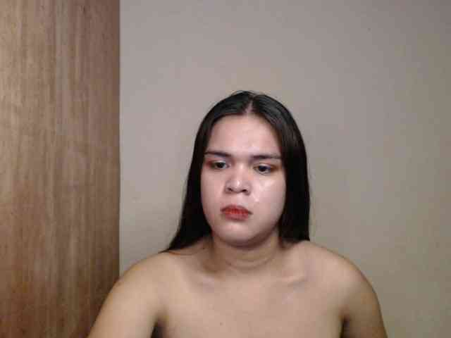 April08-1 Sex Cam Show