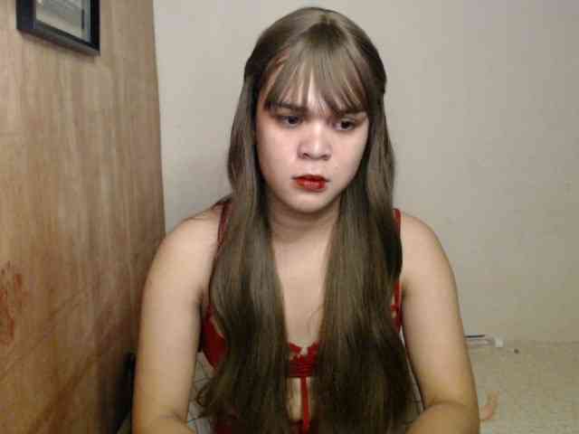 April08-1 Sex Cam Show