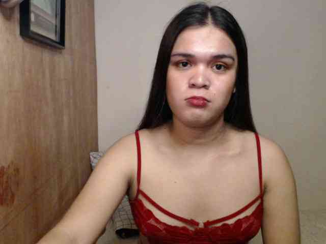 April08-1 Sex Cam Show