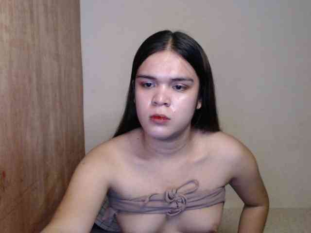 April08-1 Sex Cam Show