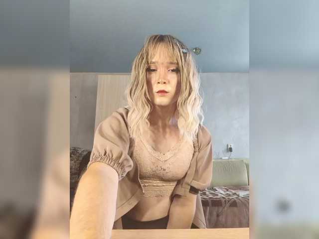 Viola49 live cam