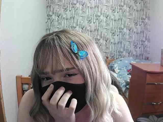 Viola49 Live Webcam on BongaCams