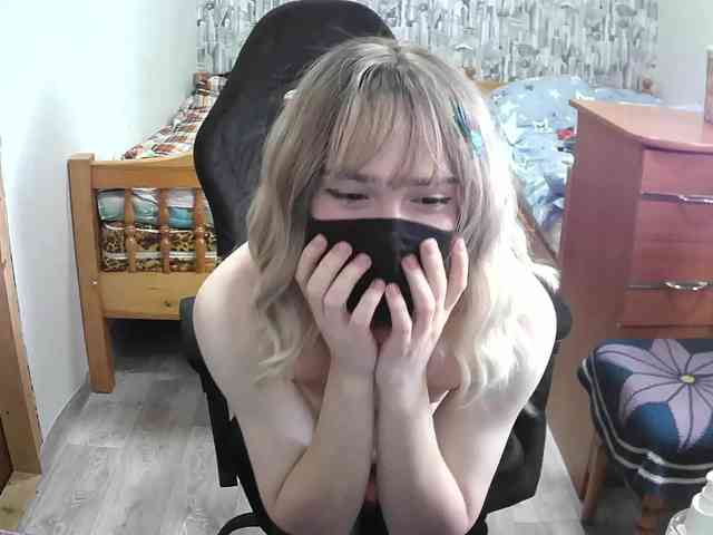 Viola49 Live Webcam on BongaCams