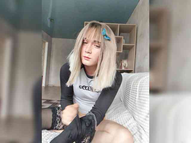 Viola49 Live Webcam on BongaCams