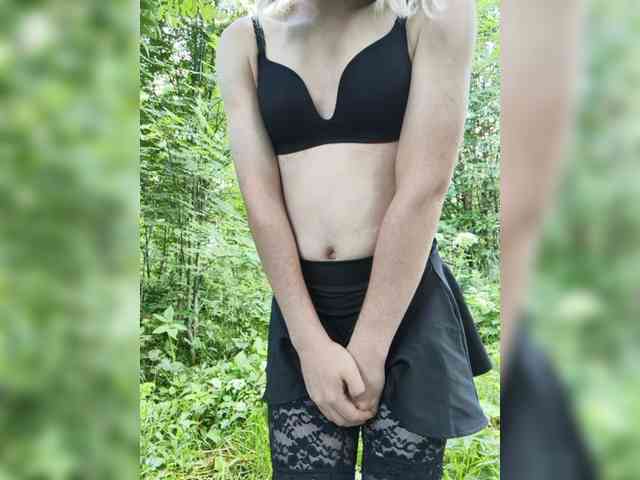 Viola49 Live Webcam on BongaCams