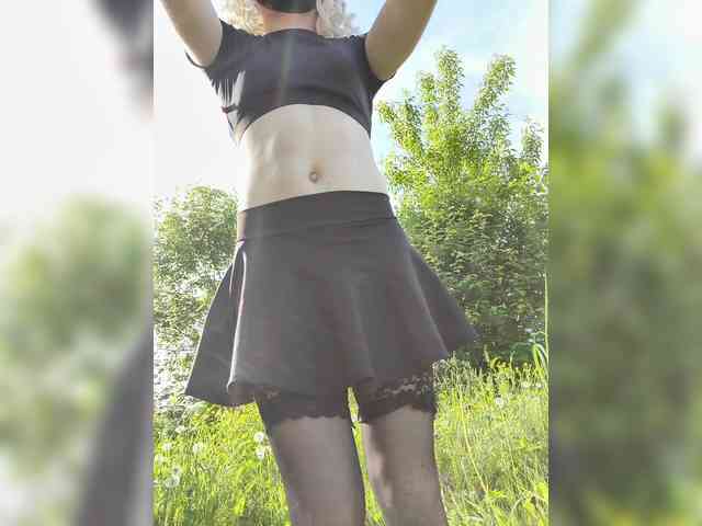 Viola49 Live Webcam on BongaCams