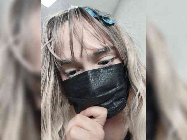 Viola49 Live Webcam on BongaCams