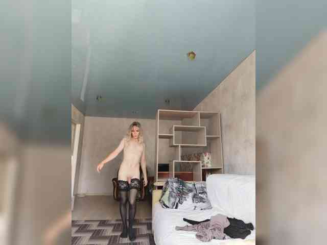 Viola49 Live Webcam on BongaCams