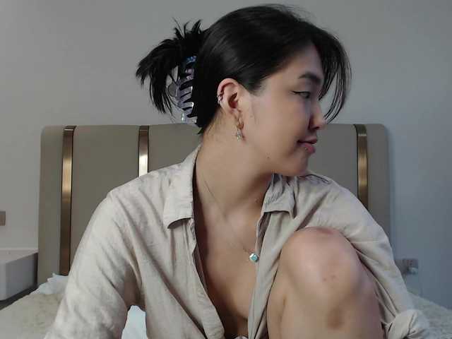 Maiaxoxo live cam on BongaCams