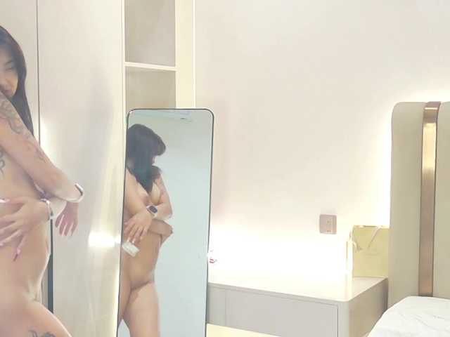 Maiaxoxo live webcam show