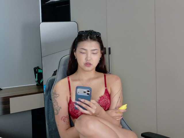 Maiaxoxo live cam on BongaCams