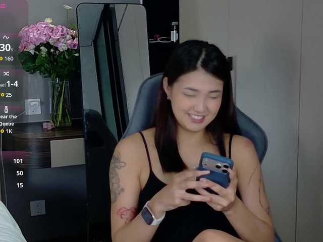 Maiaxoxo live cam on BongaCams