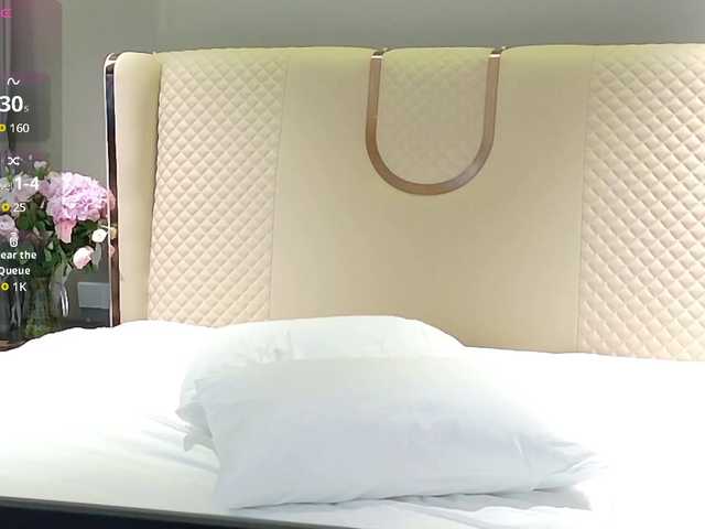 Maiaxoxo live cam on BongaCams