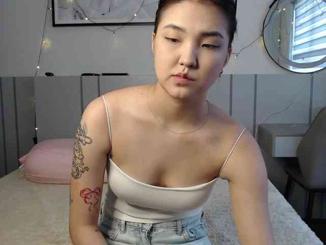 Maiaxoxo Live Webcam on BongaCams