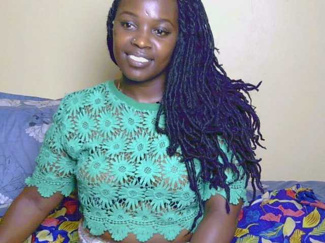 chelsdiva's BongaCams show and profile