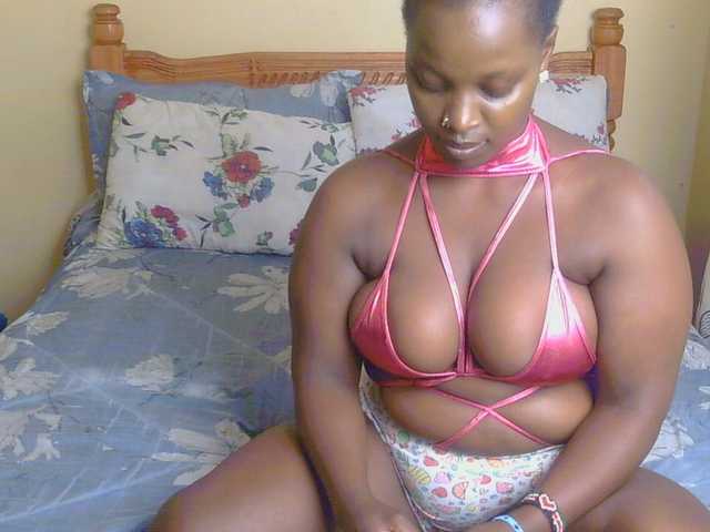 chelsdiva live cam on BongaCams
