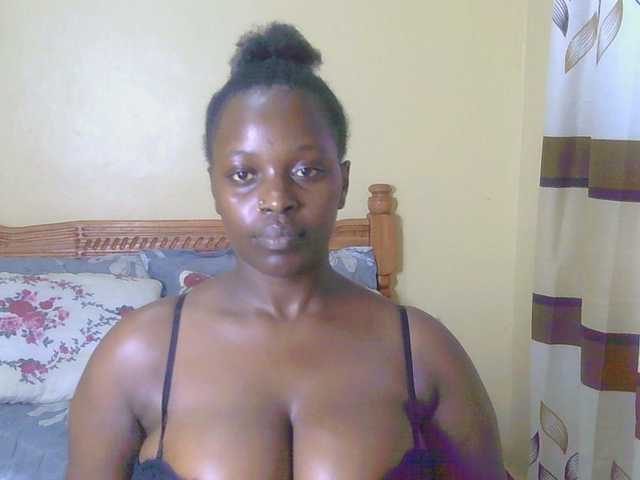 chelsdiva live cam on BongaCams