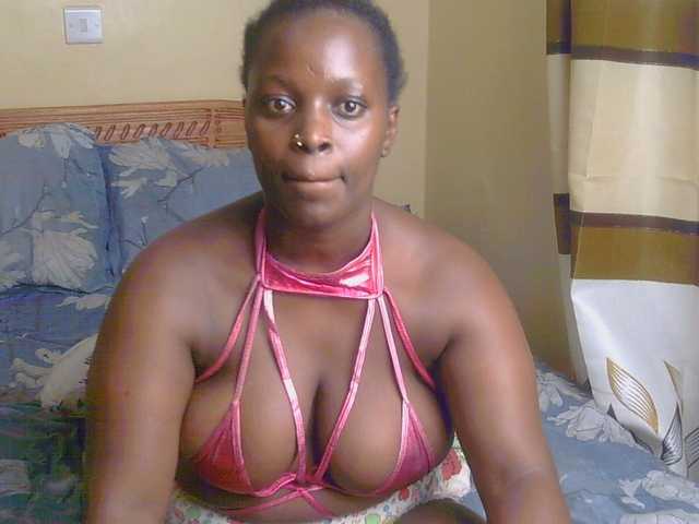 chelsdiva live cam on BongaCams