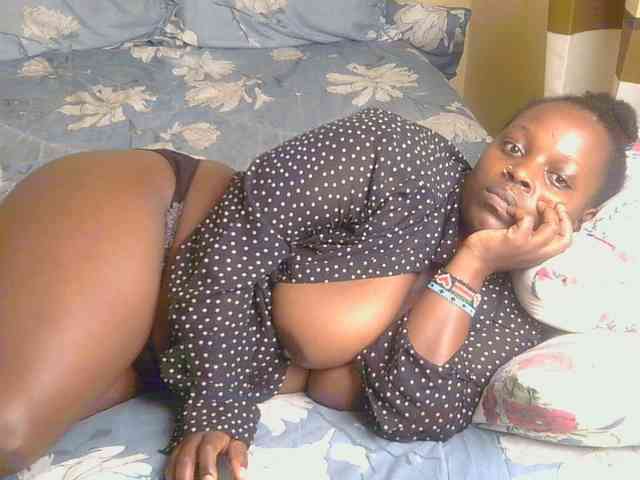 chelsdiva Live Webcam on BongaCams