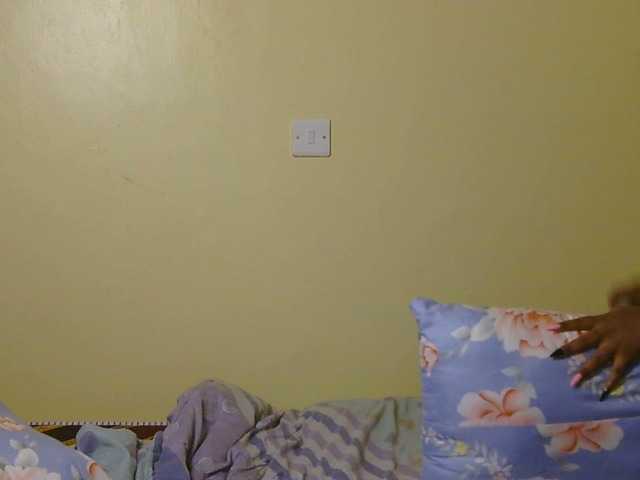 AngelDiva's BongaCams show and profile