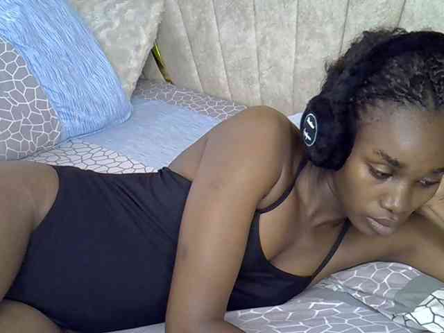 cherryblossomm webcam