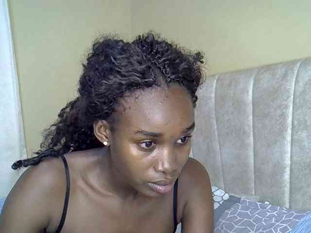 cherryblossomm webcam