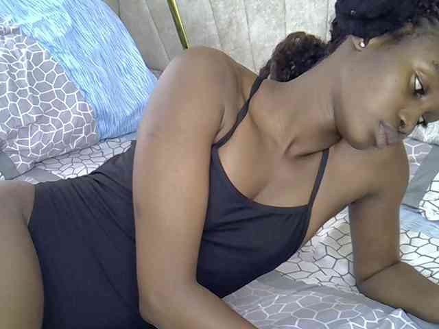 cherryblossomm webcam