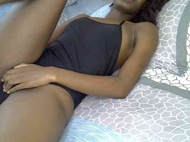 cherryblossomm webcam