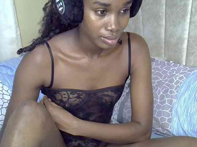 cherryblossomm webcam