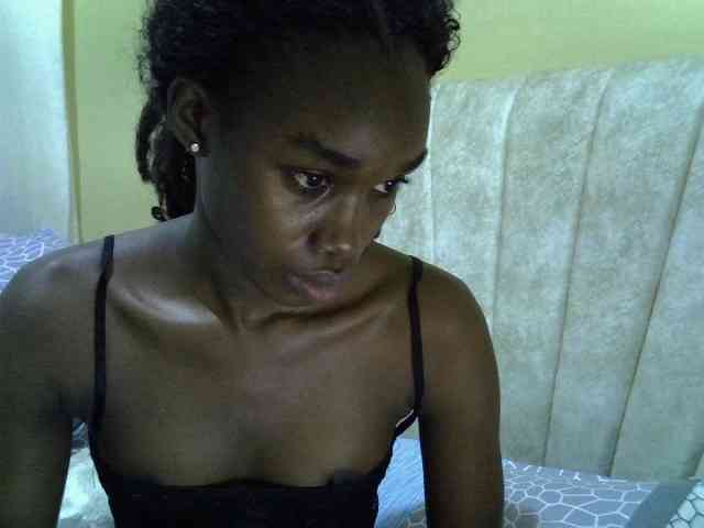 cherryblossomm webcam