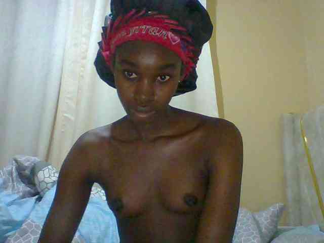 cherryblossomm webcam