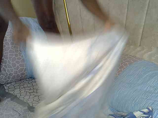 cherryblossomm webcam