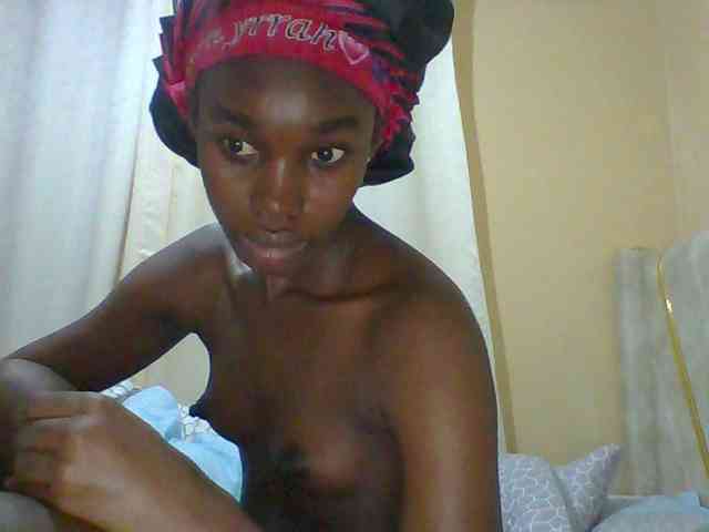 cherryblossomm webcam