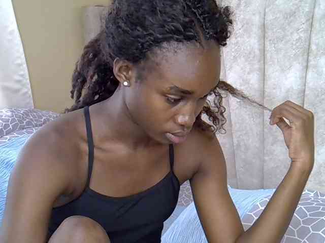 cherryblossomm webcam