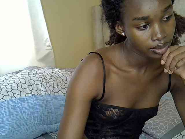 cherryblossomm webcam