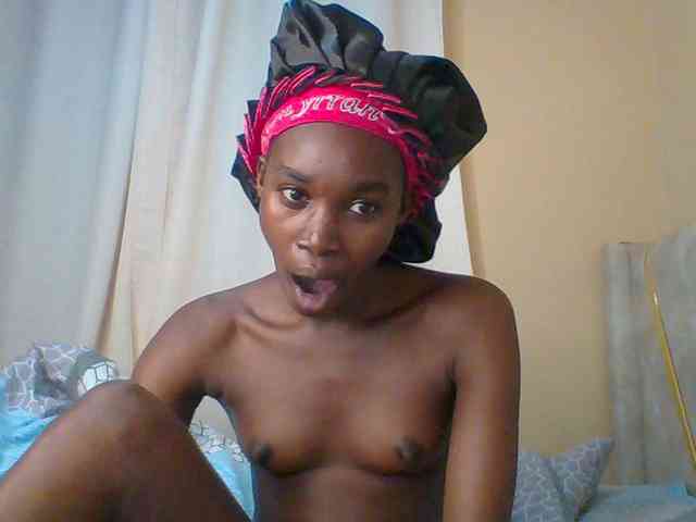 cherryblossomm webcam