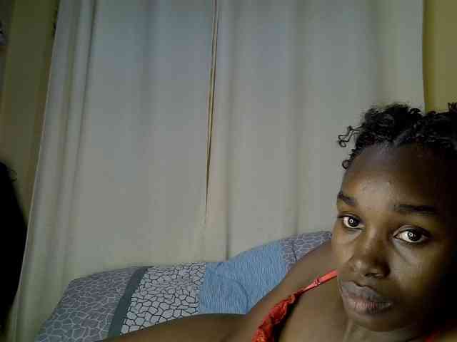 cherryblossomm webcam