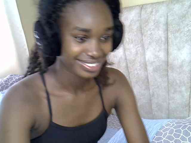 cherryblossomm webcam