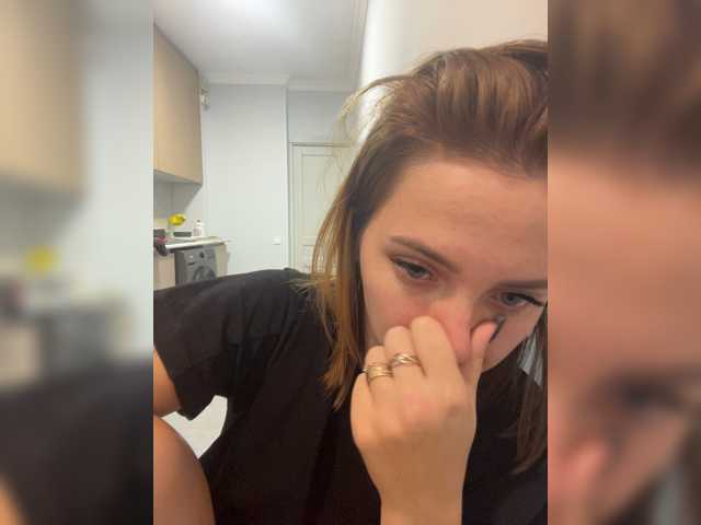 BossyGirl live cam