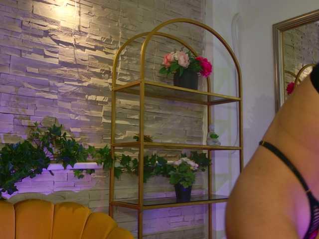 JeniferRosee live cam on BongaCams