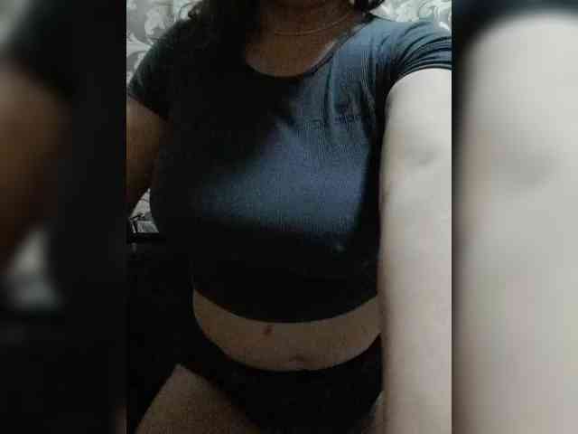 Coolgirl2020 webcam