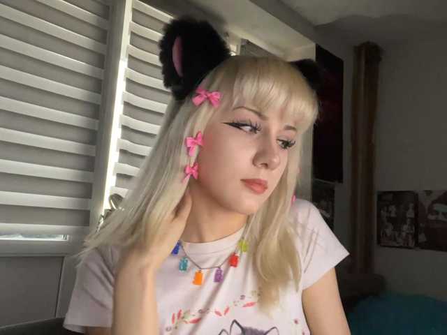  GiggleFluffX chat room