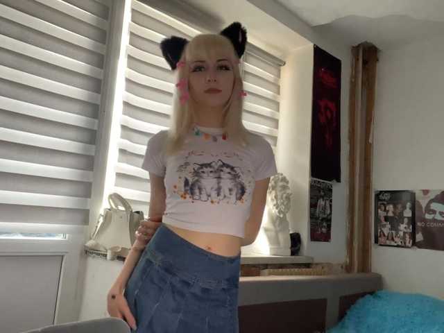  GiggleFluffX chat room