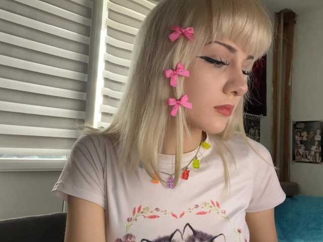  GiggleFluffX chat room