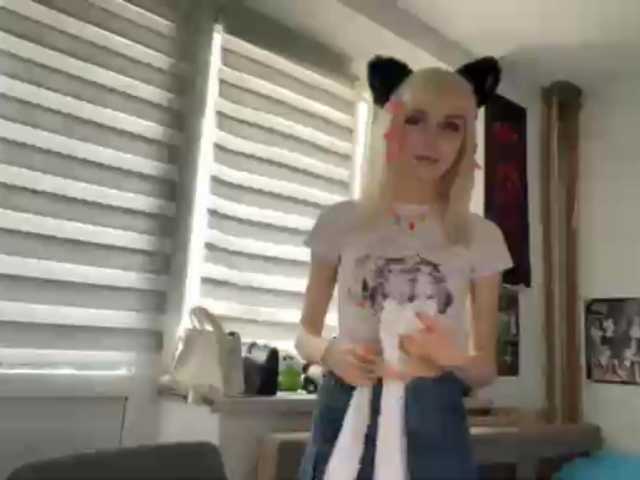  GiggleFluffX chat room